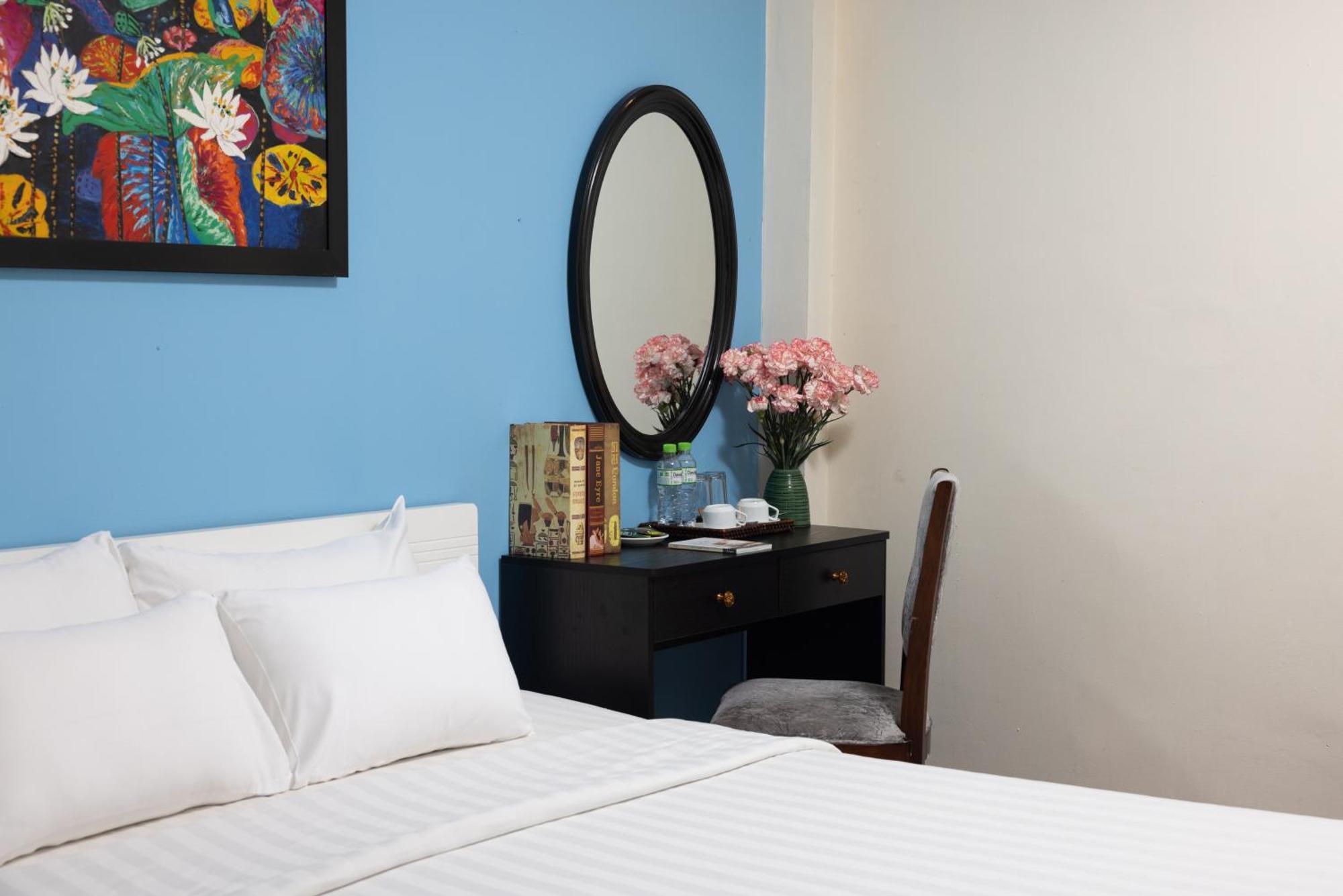Mai Charming Hotel And Spa Hanoi Exterior photo