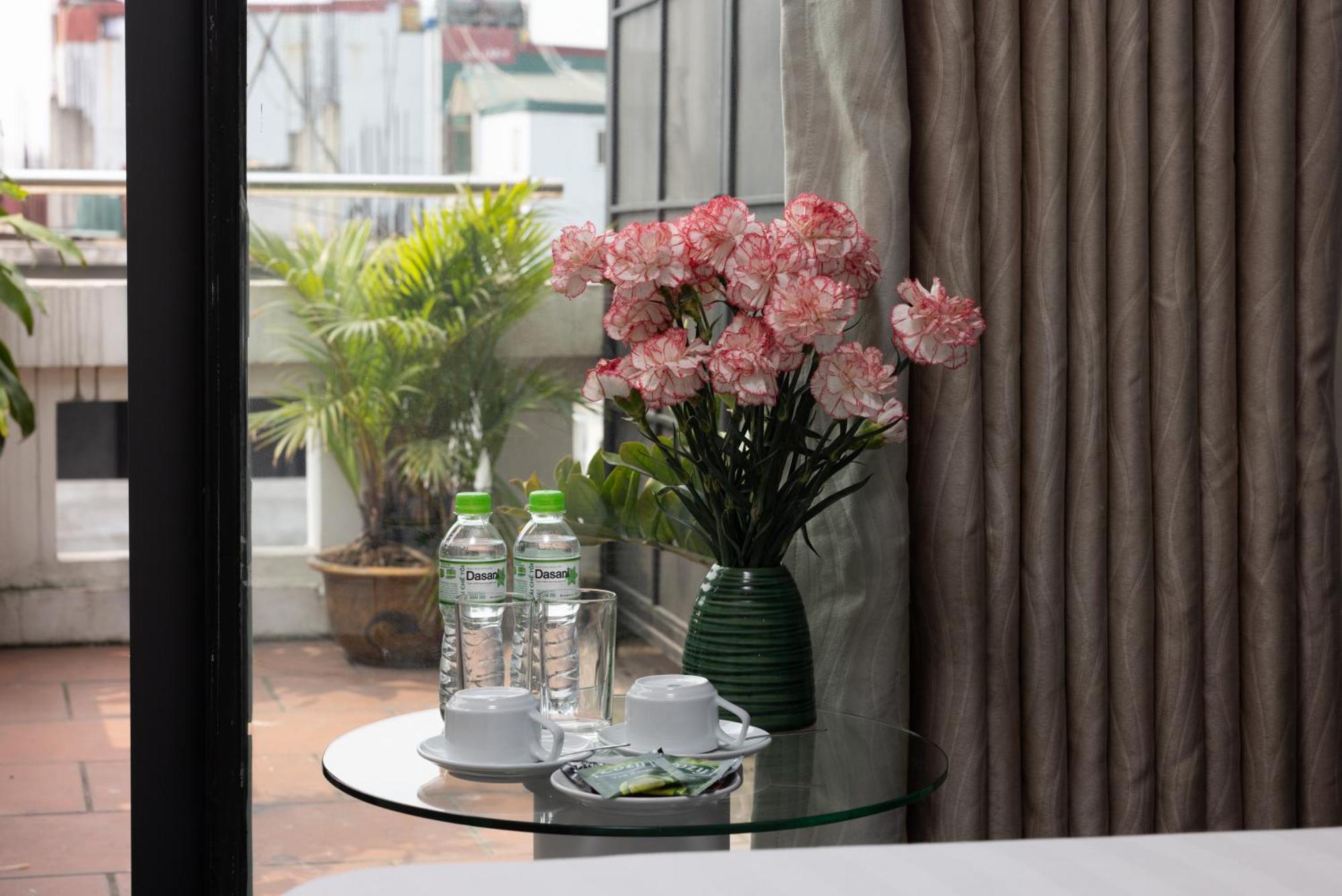 Mai Charming Hotel And Spa Hanoi Exterior photo