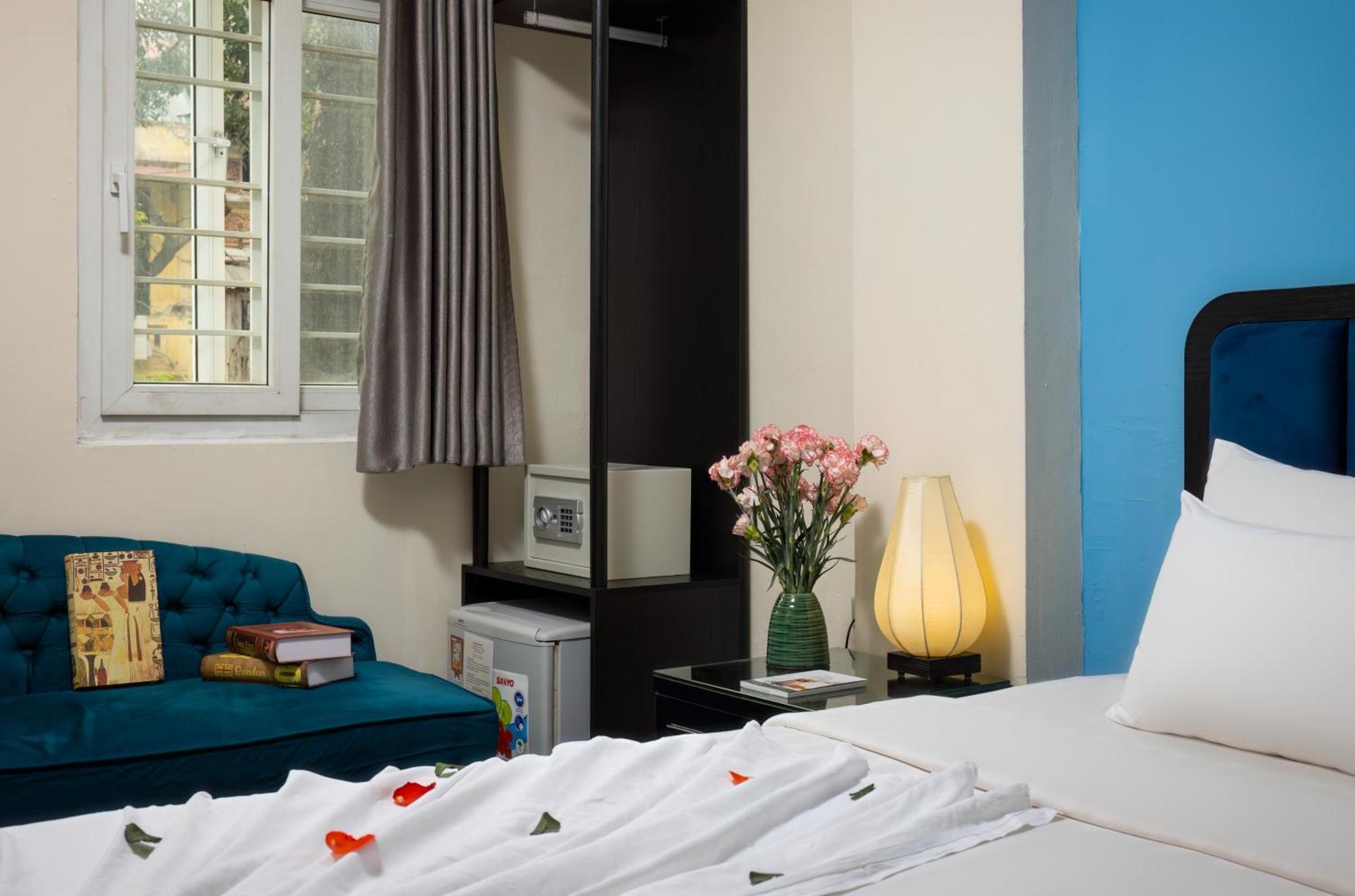 Mai Charming Hotel And Spa Hanoi Exterior photo